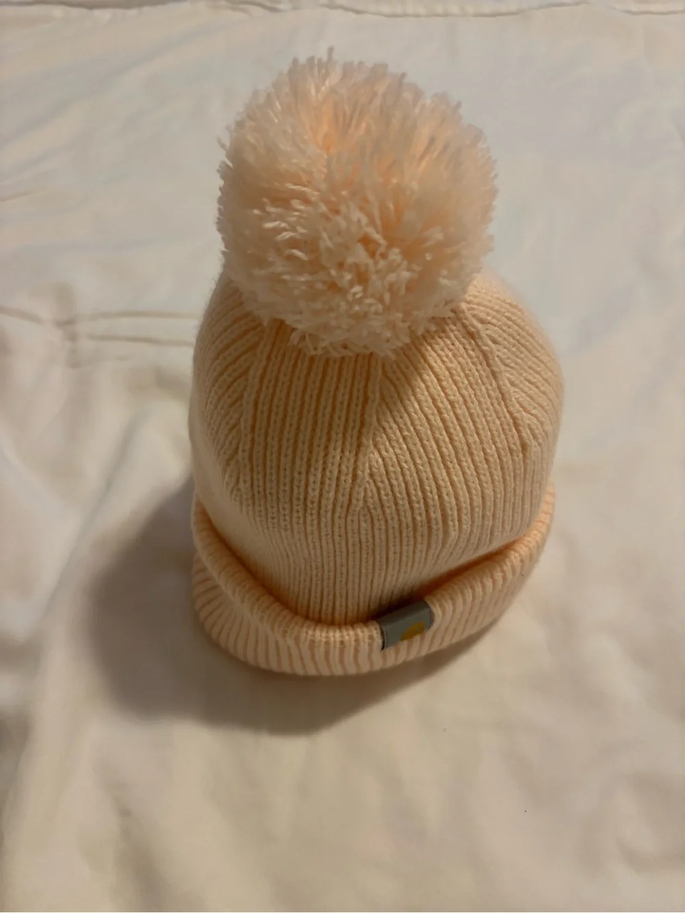 Carhartt Women’s Knit Pom Pom Cuffed Beanie Peach Pink NWT One Size